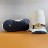 Кроссовки LOUIS VUITTON Neo Run Away