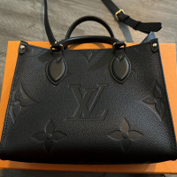 LOUIS VUITTON Сумка LV ONTHEGO PM