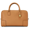 Сумка LOEWE Amazona 28 из телячьей кожи наппа Сумка LOEWE Amazona 28 из телячьей кожи наппа