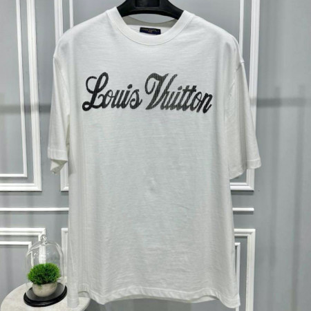 Футболка LOUIS VUITTON Футболка LOUIS VUITTON