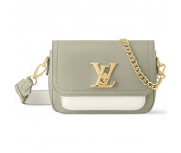 LOUIS VUITTON Сумка LV Lockme Tender