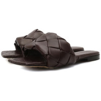 Кожаные шлепанцы BOTTEGA VENETA Боттега Венета Lido коричневые