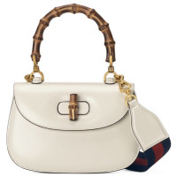 Gucci Сумка Bamboo 1947 с ручкой сверху от Гуччи белая