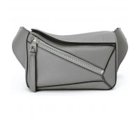 LOEWE Сумка поясная Puzzle mini серый