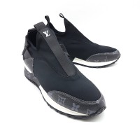 Кроссовки LV RUN AWAY Monogram от Louis Vuitton